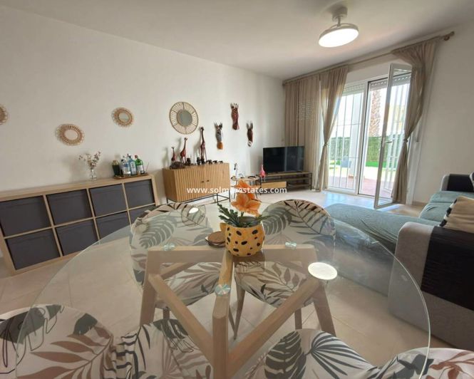 Image No.4-2 Bed Apartment for sale