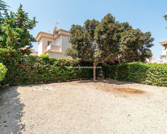 Image No.28-3 Bed House for sale