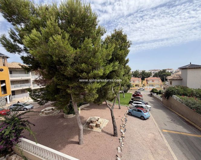 Image No.16-Appartement de 2 chambres à vendre à Villamartin