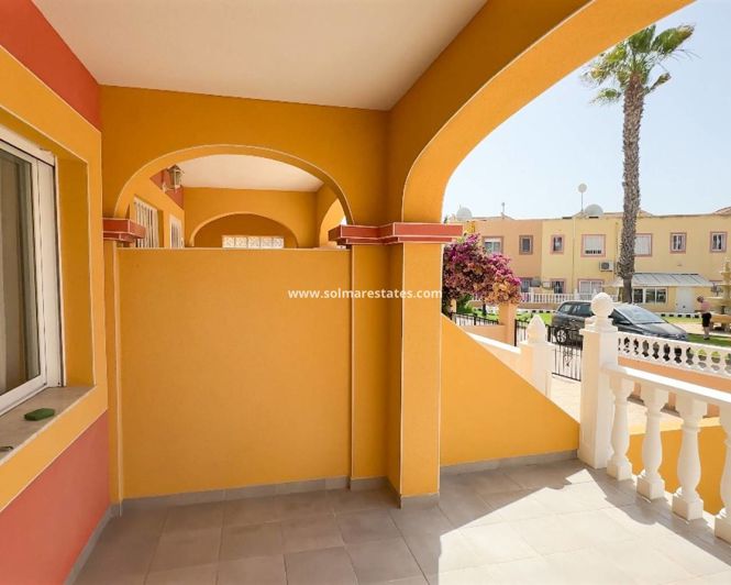 Image No.2-2 Bed Townhouse for sale