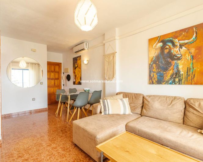 Image No.4-Appartement de 2 chambres à vendre à Torrevieja