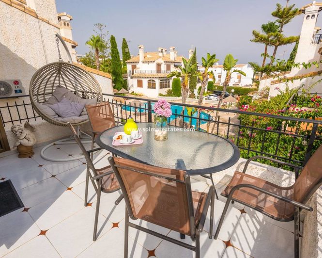 Image No.45-3 Bed Townhouse for sale