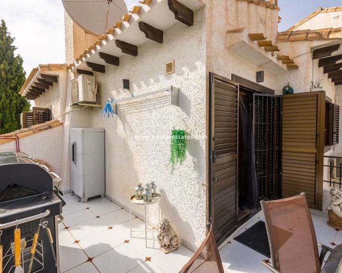 Image No.46-3 Bed Townhouse for sale
