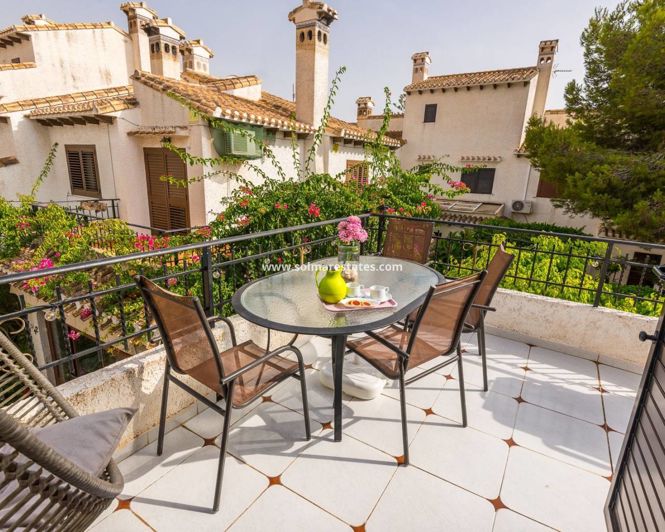Image No.47-3 Bed Townhouse for sale