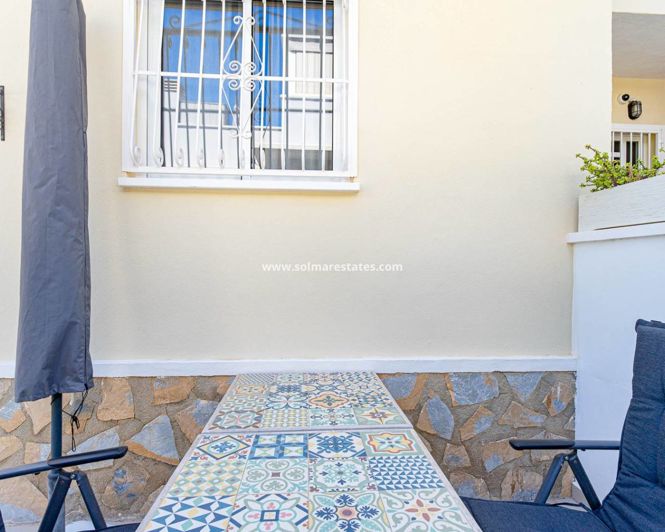 Image No.18-3 Bed Townhouse for sale