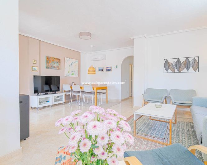 Image No.29-3 Bed Townhouse for sale