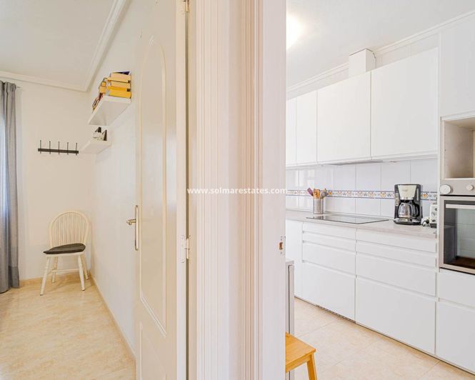 Image No.31-3 Bed Townhouse for sale