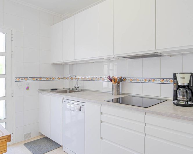 Image No.34-3 Bed Townhouse for sale