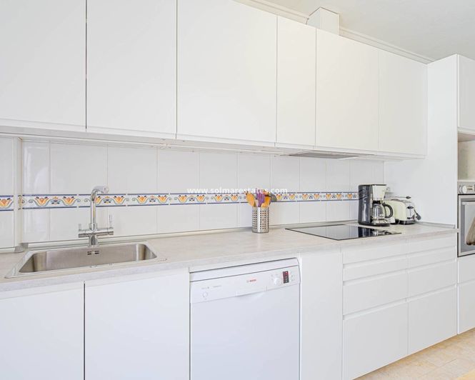 Image No.38-3 Bed Townhouse for sale