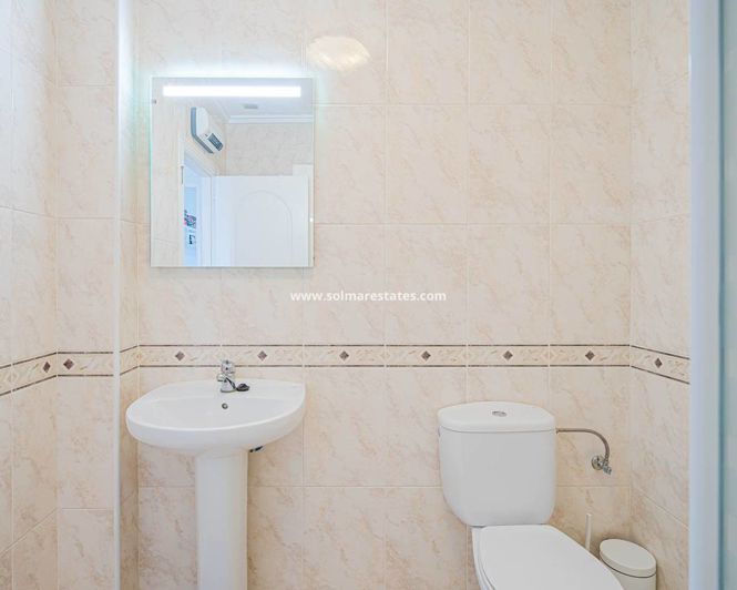 Image No.48-3 Bed Townhouse for sale