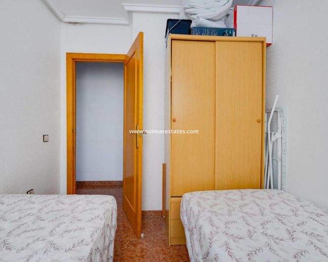 Image No.17-Appartement de 2 chambres à vendre à Torrevieja