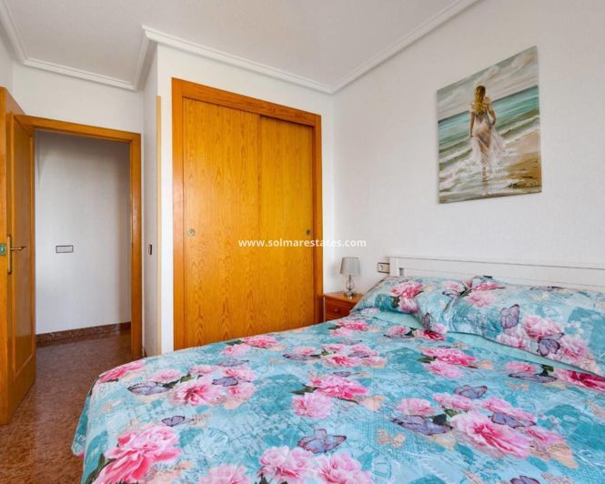 Image No.21-Appartement de 2 chambres à vendre à Torrevieja