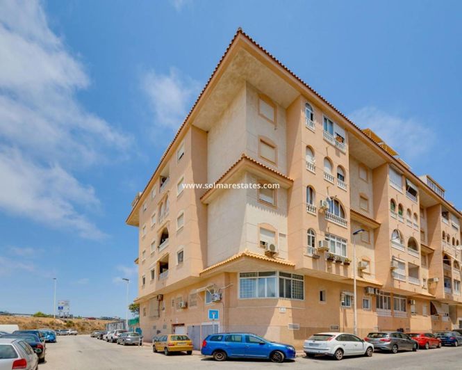 Image No.30-Appartement de 2 chambres à vendre à Torrevieja