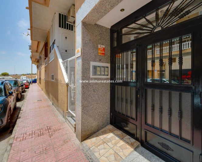 Image No.31-Appartement de 2 chambres à vendre à Torrevieja