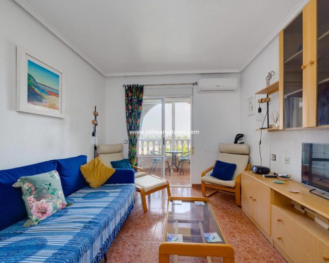 Image No.8-Appartement de 2 chambres à vendre à Torrevieja