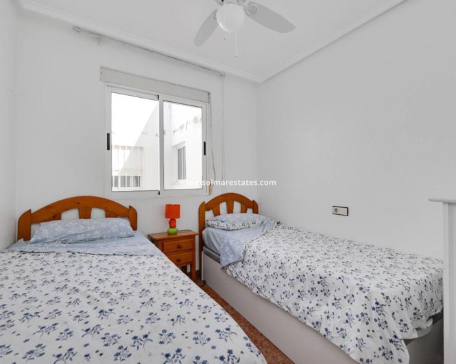 Image No.11-Appartement de 2 chambres à vendre à Torrevieja