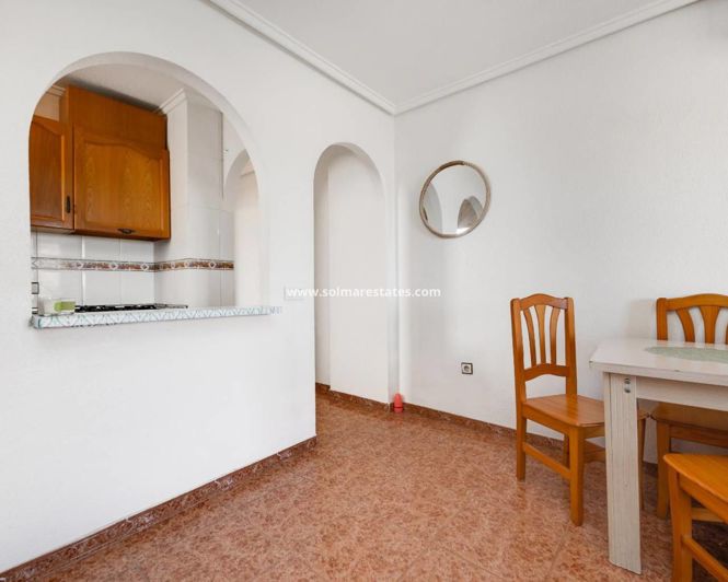 Image No.18-Appartement de 2 chambres à vendre à Torrevieja