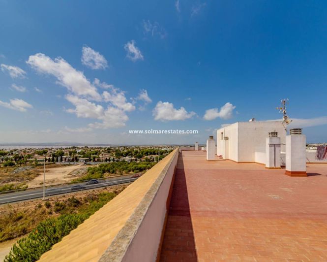 Image No.26-Appartement de 2 chambres à vendre à Torrevieja
