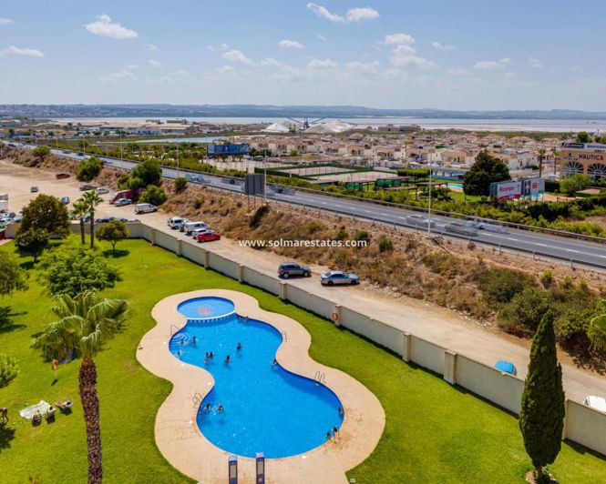 Image No.43-Appartement de 2 chambres à vendre à Torrevieja