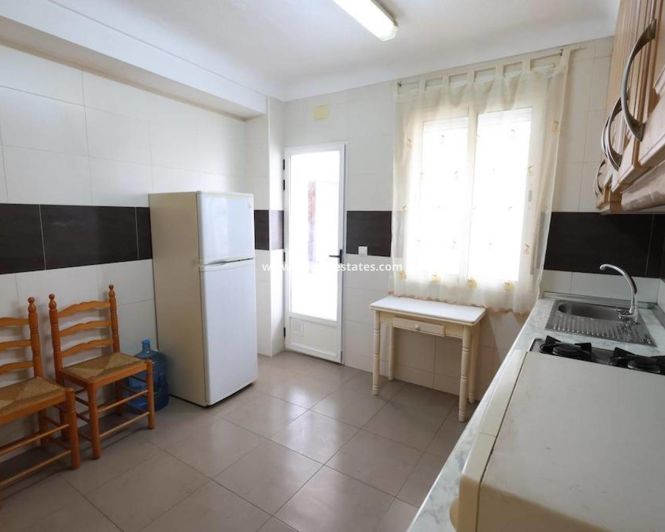Image No.4-Appartement de 3 chambres à vendre à Torrevieja