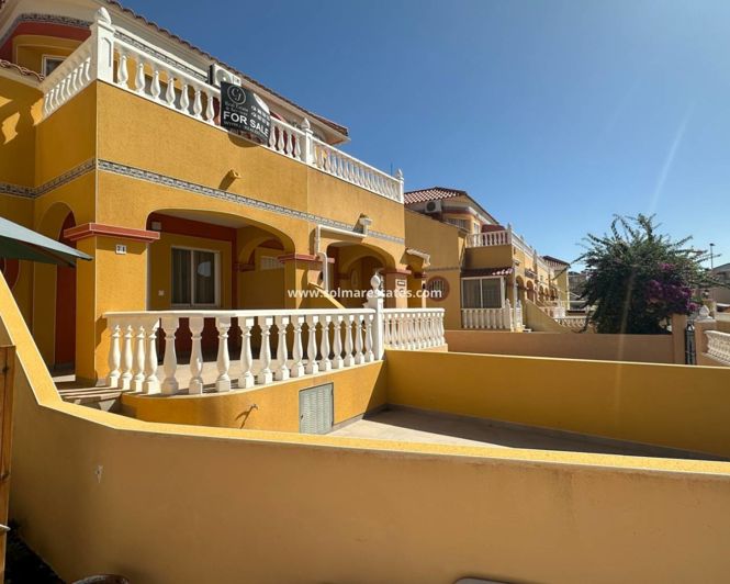 Image No.42-2 Bed Townhouse for sale
