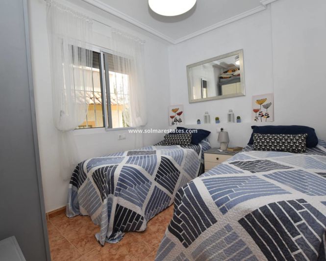 Image No.12-2 Bed Townhouse for sale