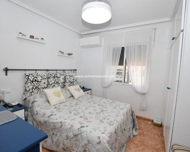 Image No.14-2 Bed Townhouse for sale