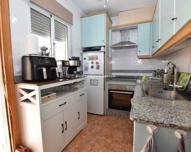 Image No.25-2 Bed Townhouse for sale
