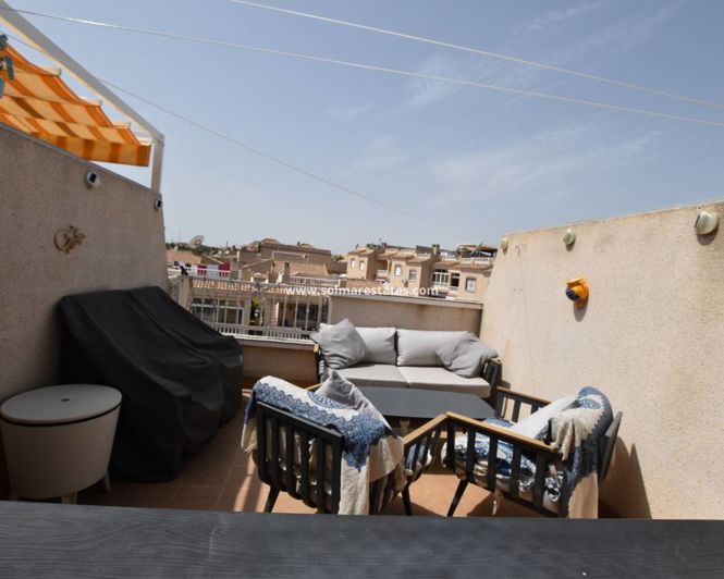 Image No.31-2 Bed Townhouse for sale