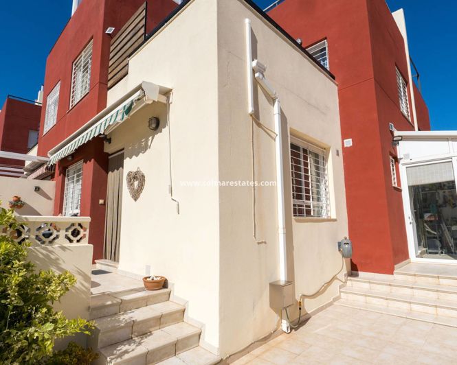 Image No.32-Quad de 2 chambres à vendre à Villamartin