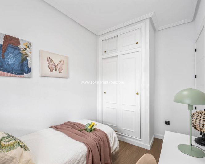 Image No.21-2 Bed Apartment for sale
