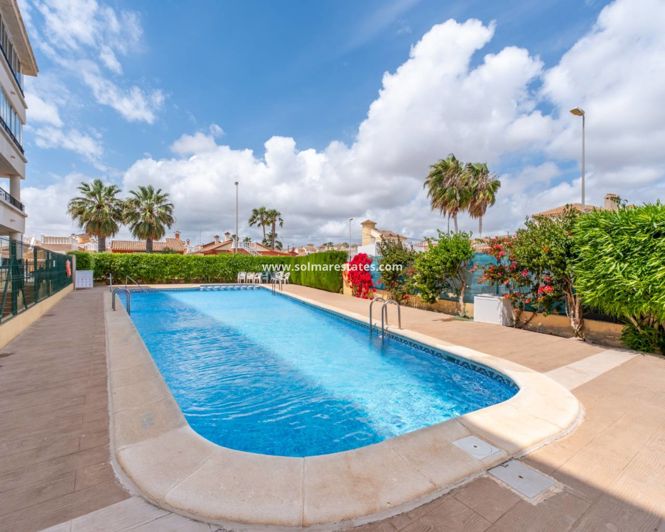Image No.26-2 Bed Apartment for sale