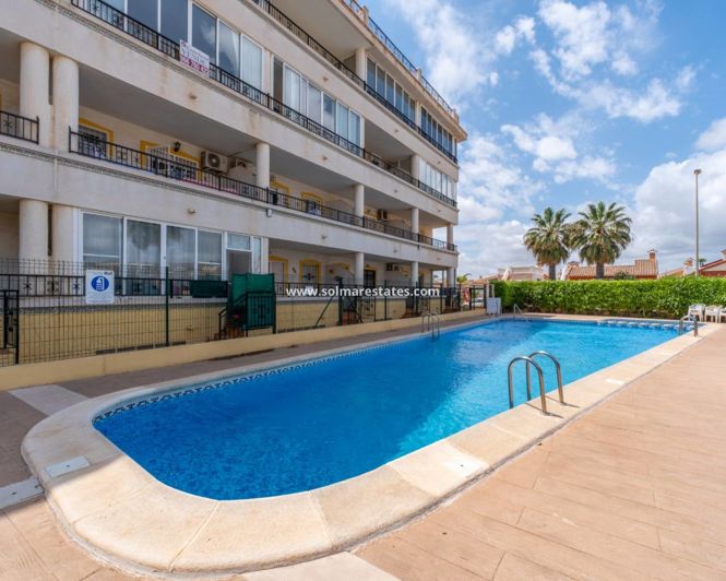 Image No.27-2 Bed Apartment for sale