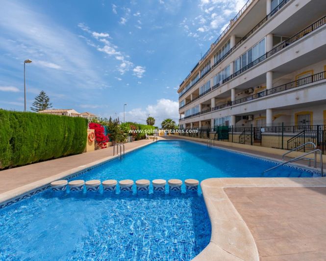 Image No.28-2 Bed Apartment for sale