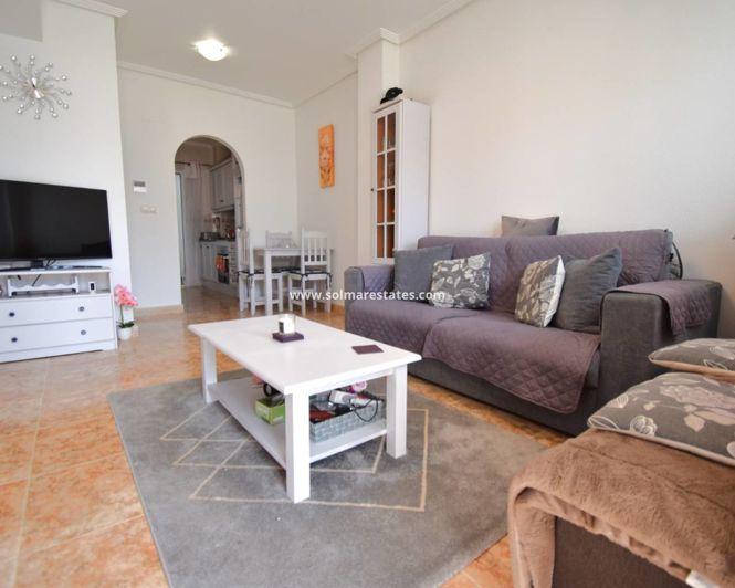 Image No.3-Appartement de 2 chambres à vendre à Punta Prima