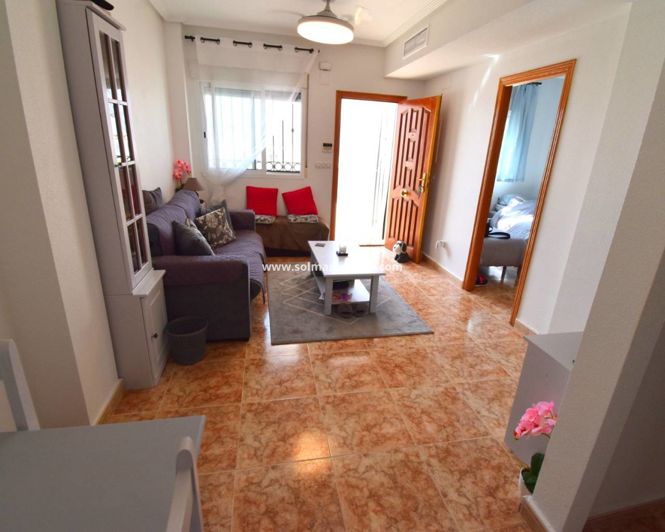 Image No.6-Appartement de 2 chambres à vendre à Punta Prima