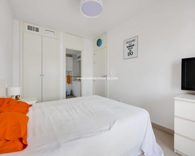 Image No.21-2 Bed Apartment for sale
