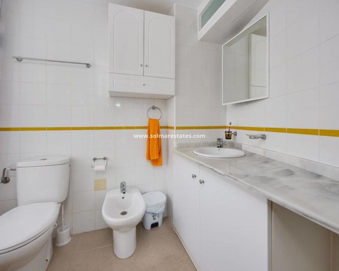 Image No.22-2 Bed Apartment for sale