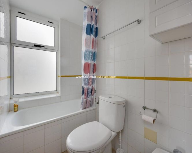 Image No.23-2 Bed Apartment for sale