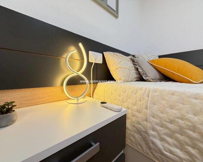 Image No.12-2 Bed Apartment for sale