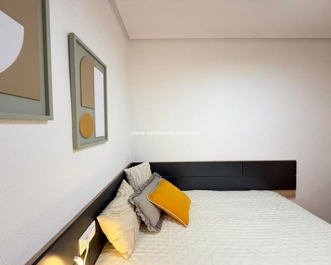 Image No.13-2 Bed Apartment for sale
