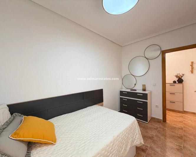 Image No.14-2 Bed Apartment for sale