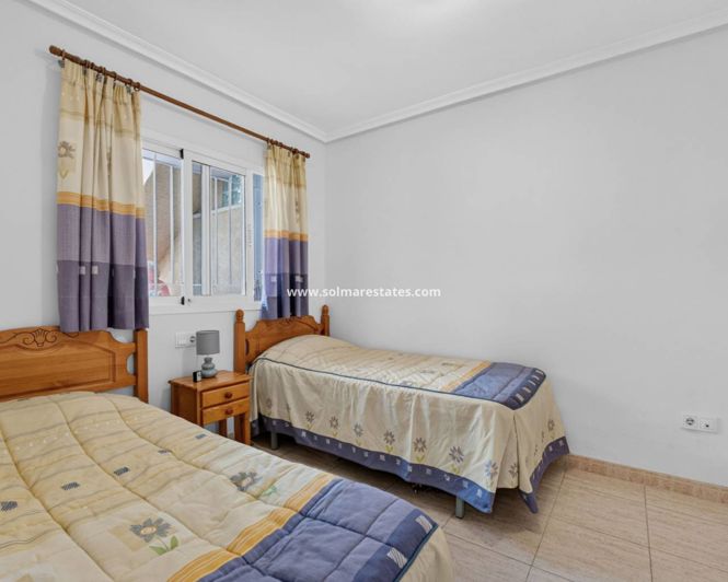 Image No.16-2 Bed Apartment for sale