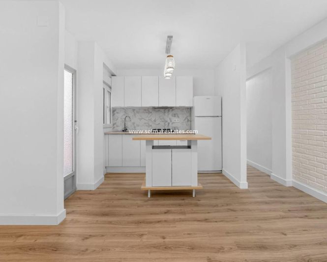 Image No.4-3 Bed Apartment for sale