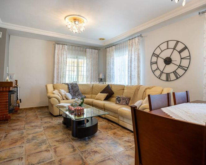 Image No.6-5 Bed Villa for sale