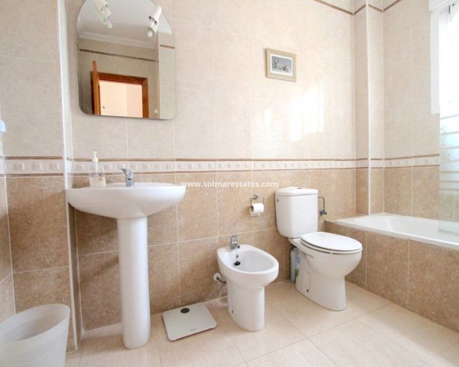 Image No.21-3 Bed Quad for sale
