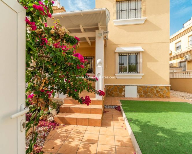 Image No.18-2 Bed Apartment for sale