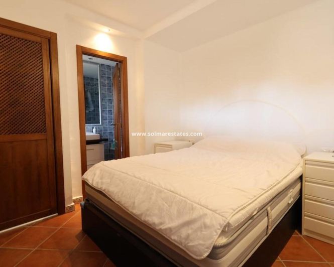 Image No.12-2 Bed Apartment for sale