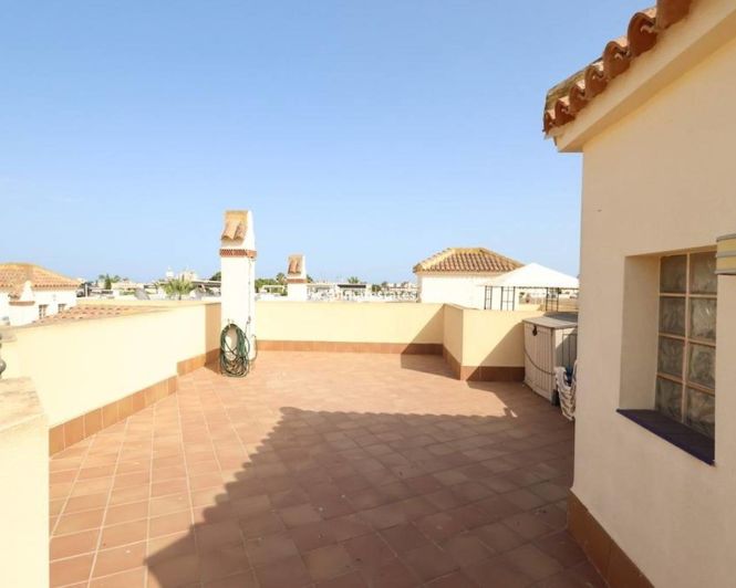 Image No.19-2 Bed Apartment for sale