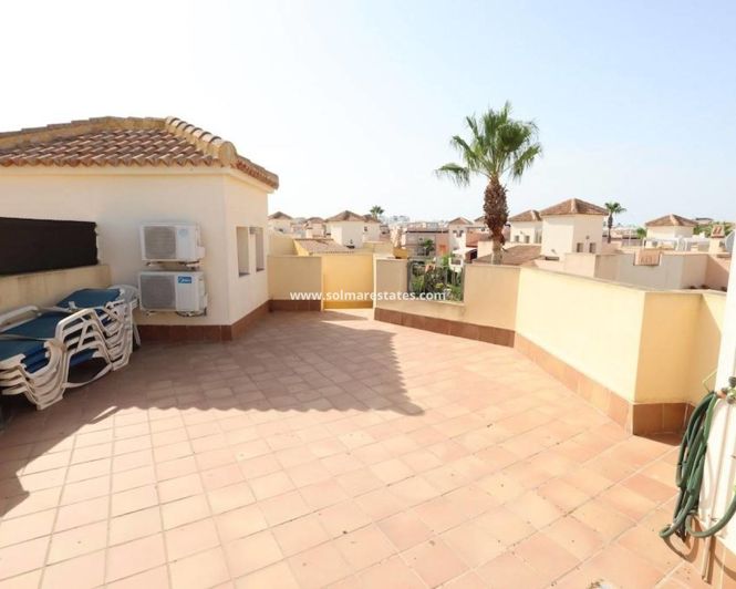 Image No.21-2 Bed Apartment for sale